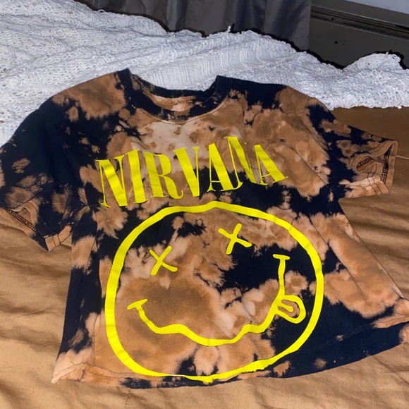 NIRVANA Tops - NIRVANA Tie-Dye T-Shirt crop  - Black, Brown, and Yellow